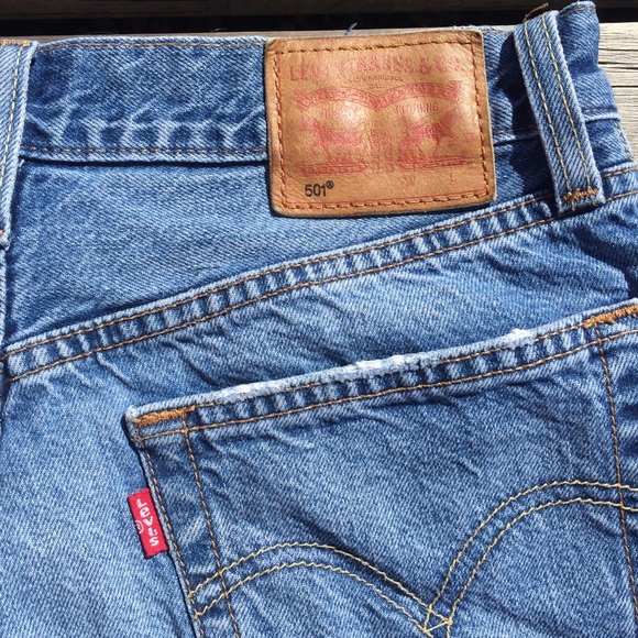 Levi’s 501 Denim Cut Off Shorts Size 25 - Picture 5 of 7